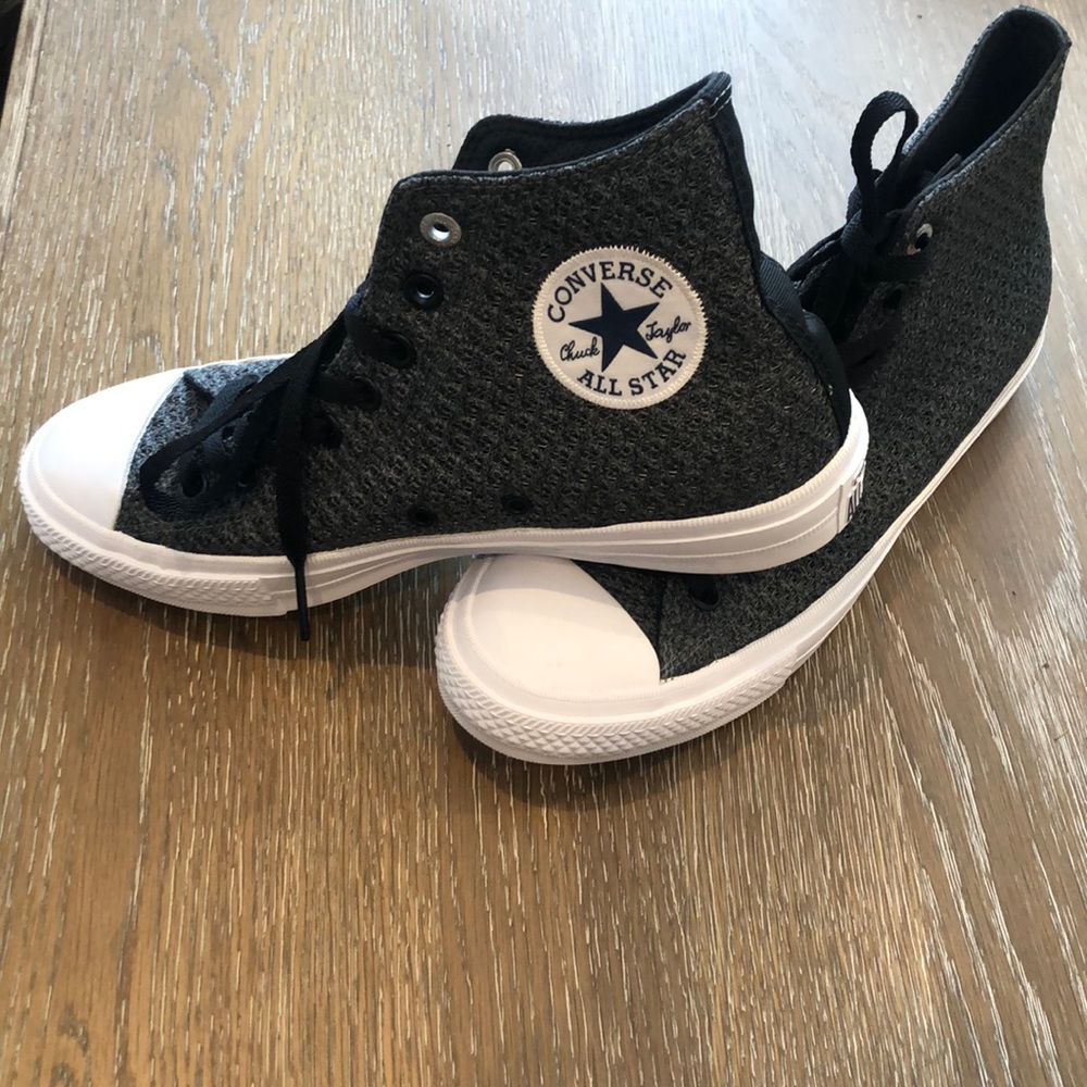 Gray Textured Converse
